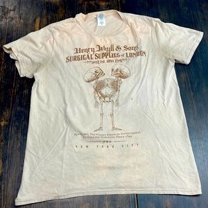 Amazing piece! Henry Jekyll & Sons T. Men’s medium cream, broken in